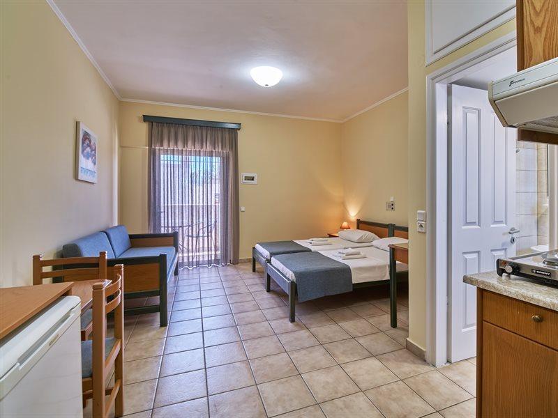 Inea Hotel & Suites Agioi Apostoli  Eksteriør bilde